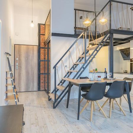 Apartament Z Antresola Nowa Papiernia Вроцлав Экстерьер фото
